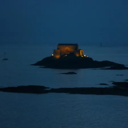 La Porte Pierre-logis Intra Muros