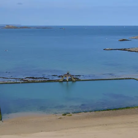 La Porte Pierre-logis Intra Muros